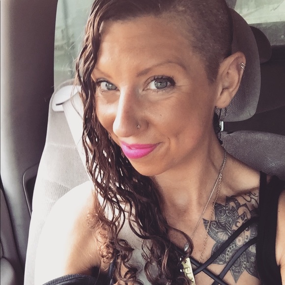 Meet your Posher, Sami - Picture 5 of 5